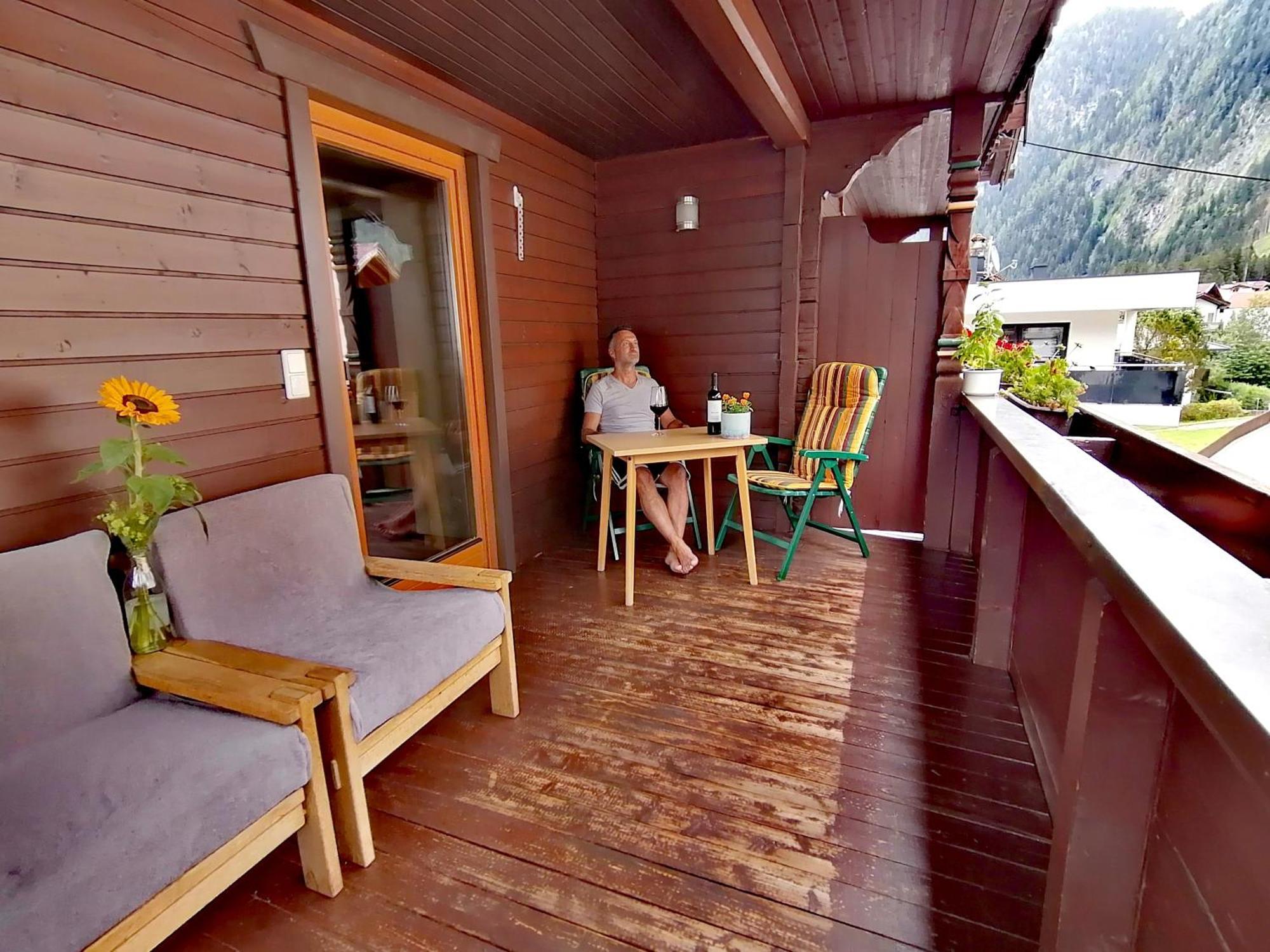 Gaestehaus Vier Jahreszeiten Mayrhofen Buitenkant foto